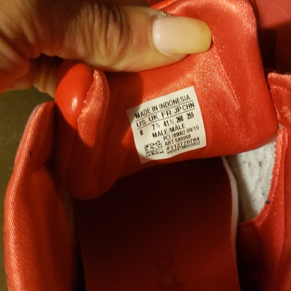 Adidas - Picture 5 of 6